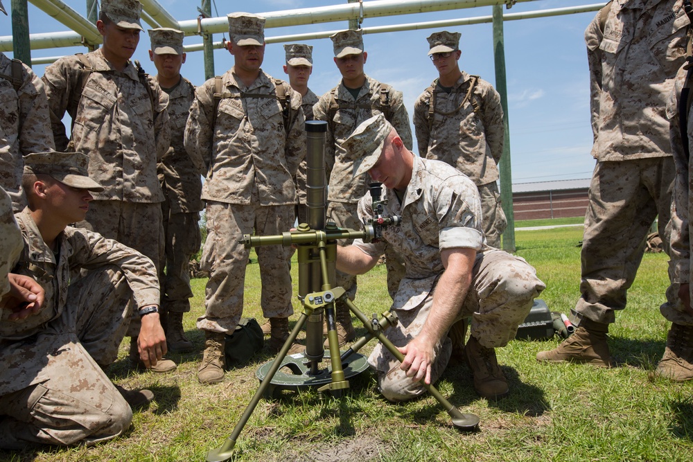 Delta Company Marines undergo 60mm Mortar training