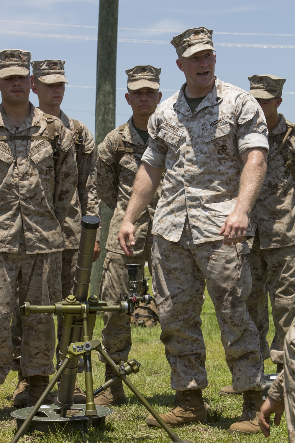 Delta Company Marines undergo 60mm Mortar training