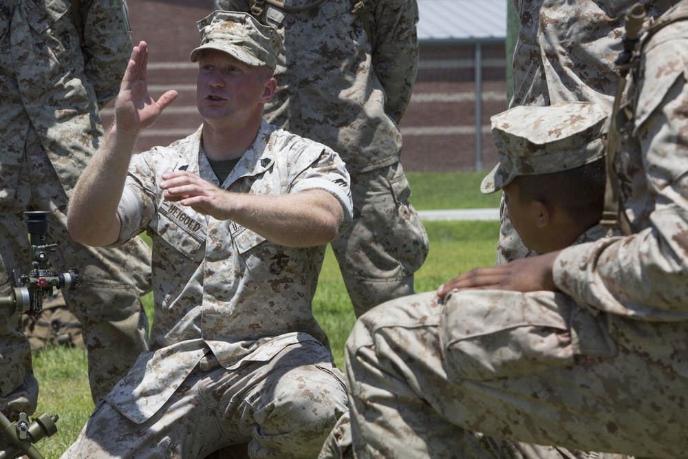 Delta Company Marines undergo 60mm Mortar training