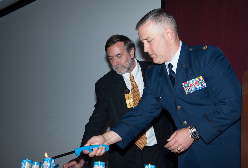 Holocaust Days of Remembrance Commemoration