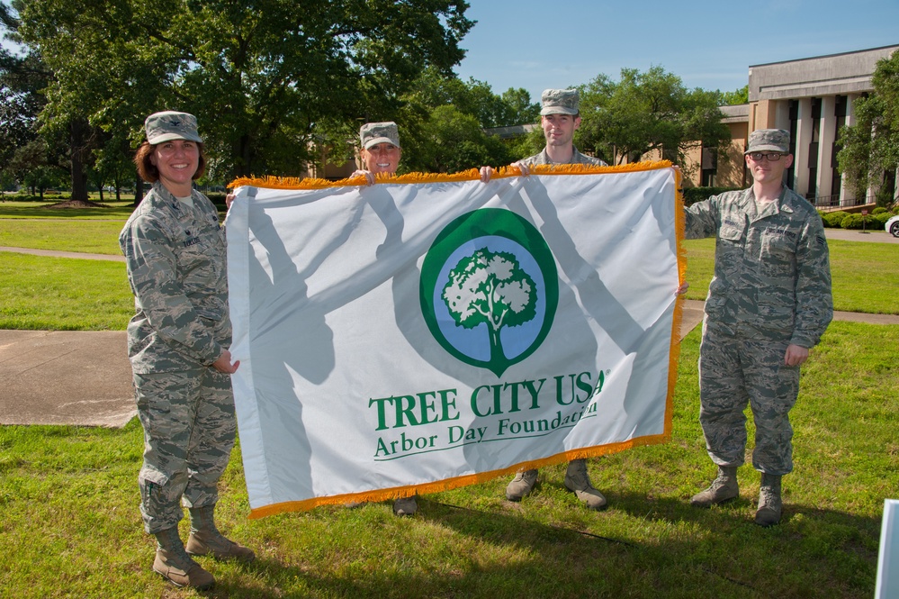 Maxwell celebrates 22 years as Tree City