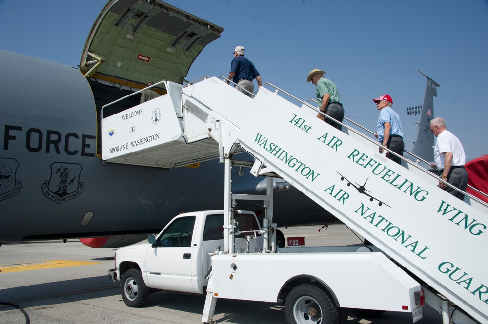 Mason Lodges of Washington recognize Fairchild Airman