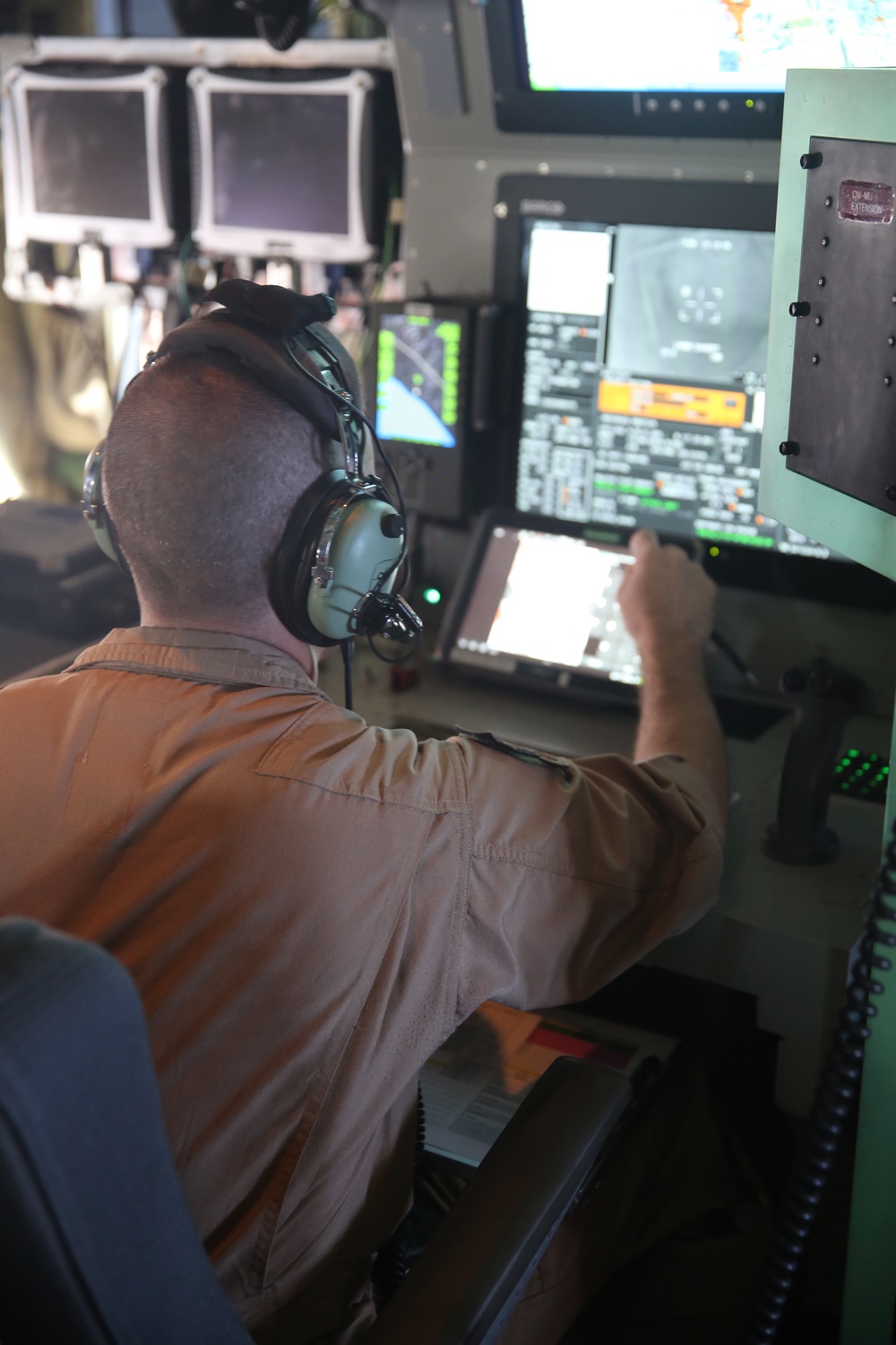 VMGR-352 conducts simulated close air support exercise