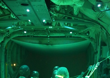 VMGR-352, 1st Radio Battalion conduct parachute drop
