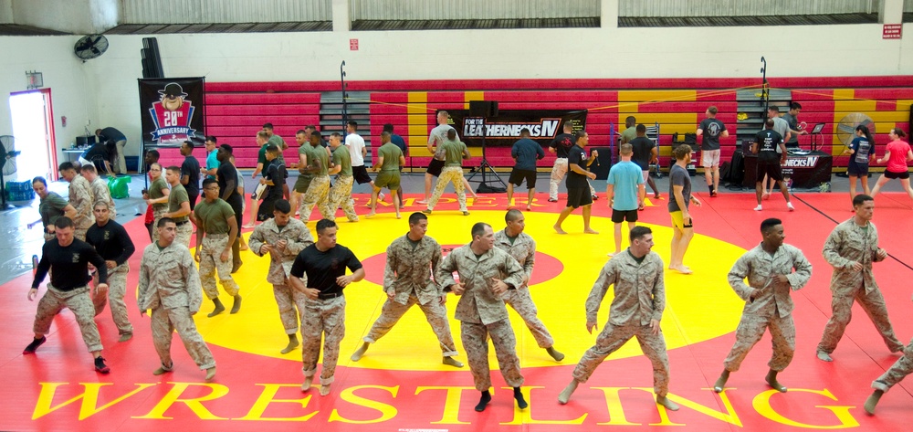 MMA fighters visit MCB Hawaii