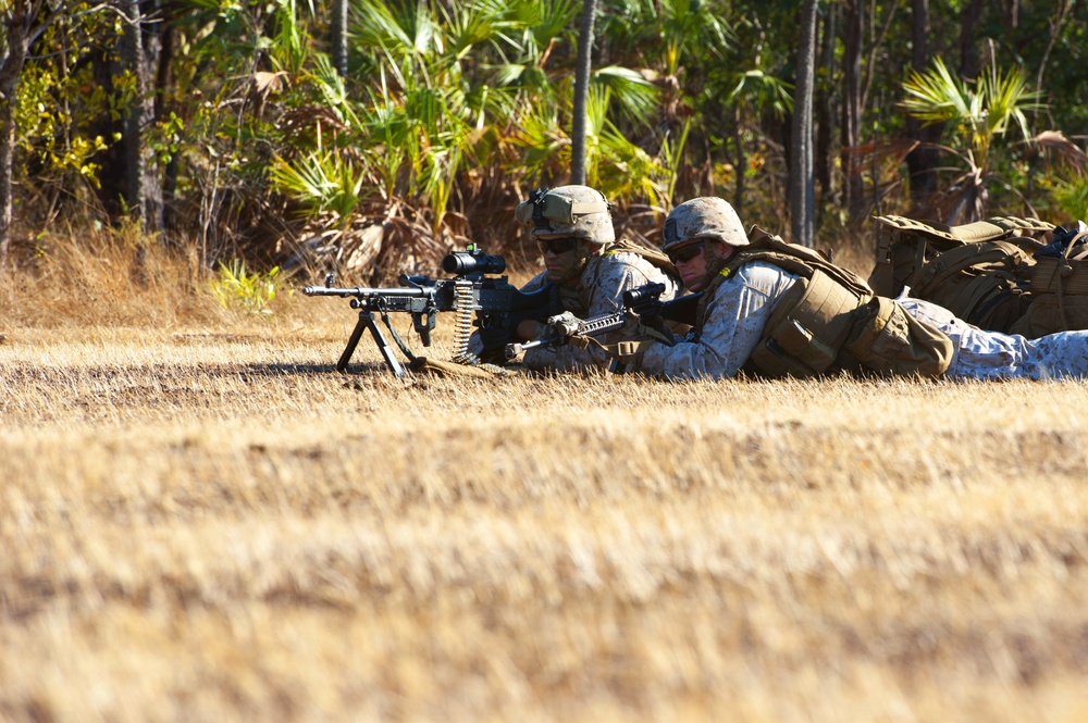 U.S. Marines set up a perimeter after a tactical insertion as part of an amphibious assault during Talisman Sabre 2015
