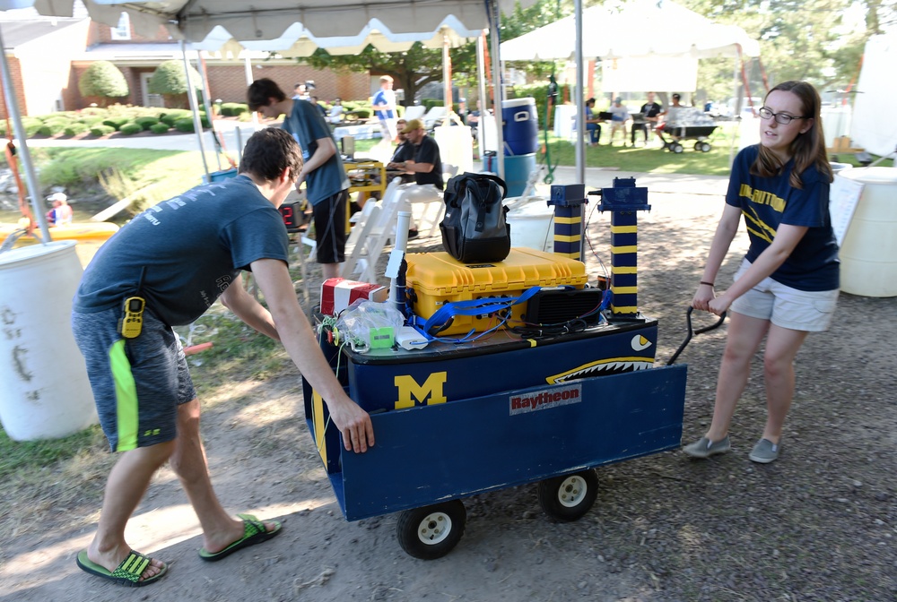 RoboBoat