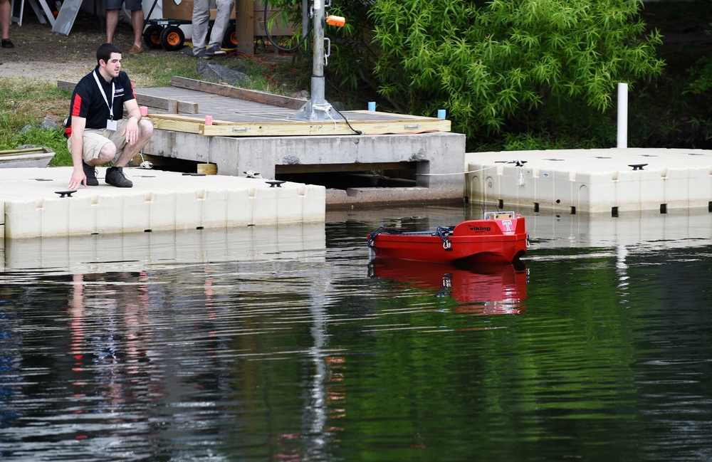 RoboBoat
