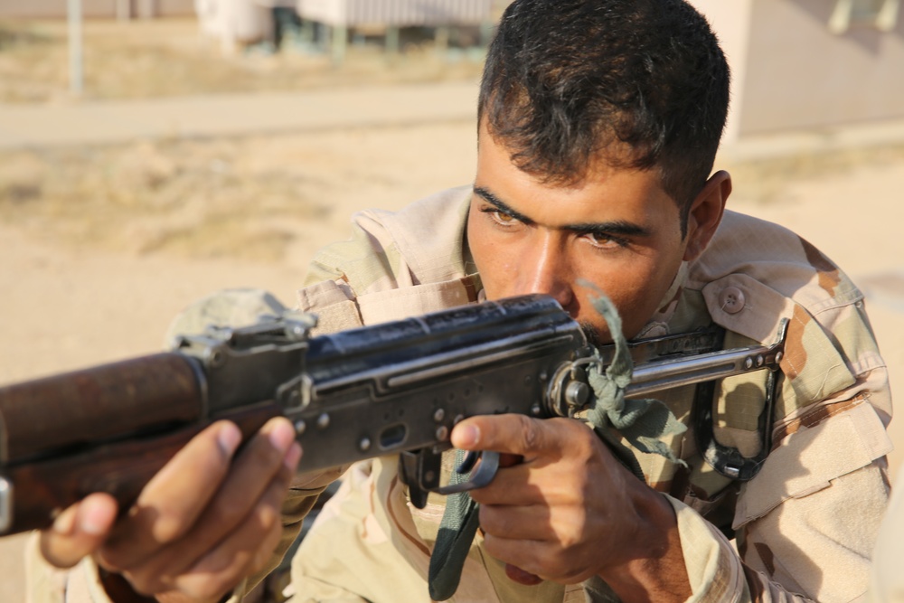 Coalition Forces Train Iraqi Security Force at Al Asad