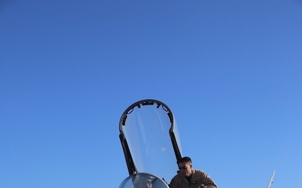 LL Cool J visits MCAS Miramar