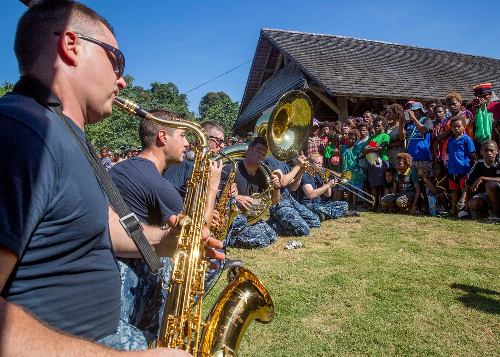 Pacific Fleet Band plays at Papua New Guinea market