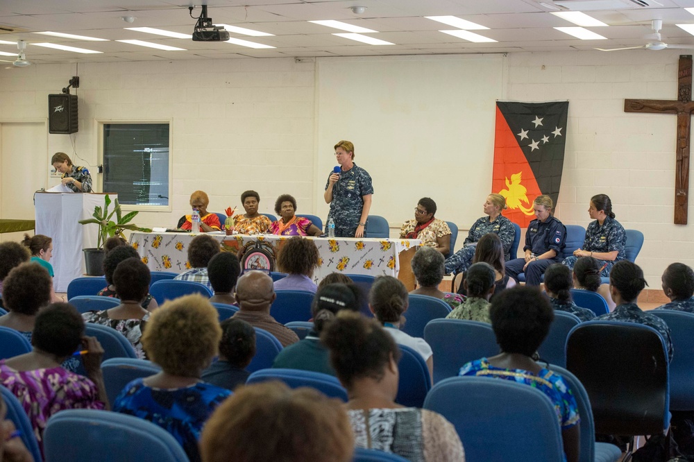 USNS Mercy participates in a women's leadership symposium in Rabaul, Papua New Guinea During Pacific Partnership 2015