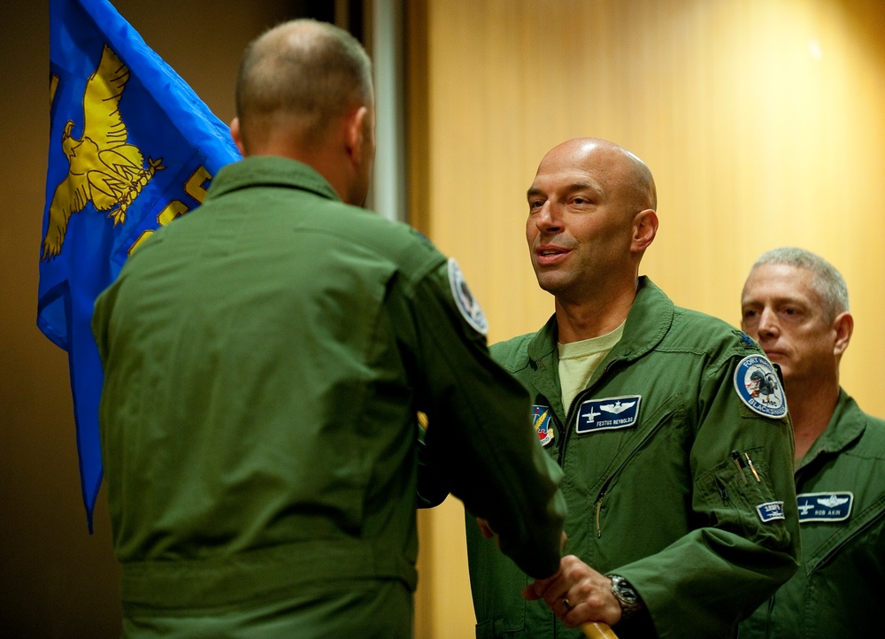 122nd Operations Support Flight receives new commander