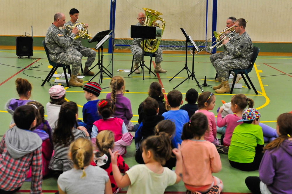 56th Army Band provides musical education for Australian youth