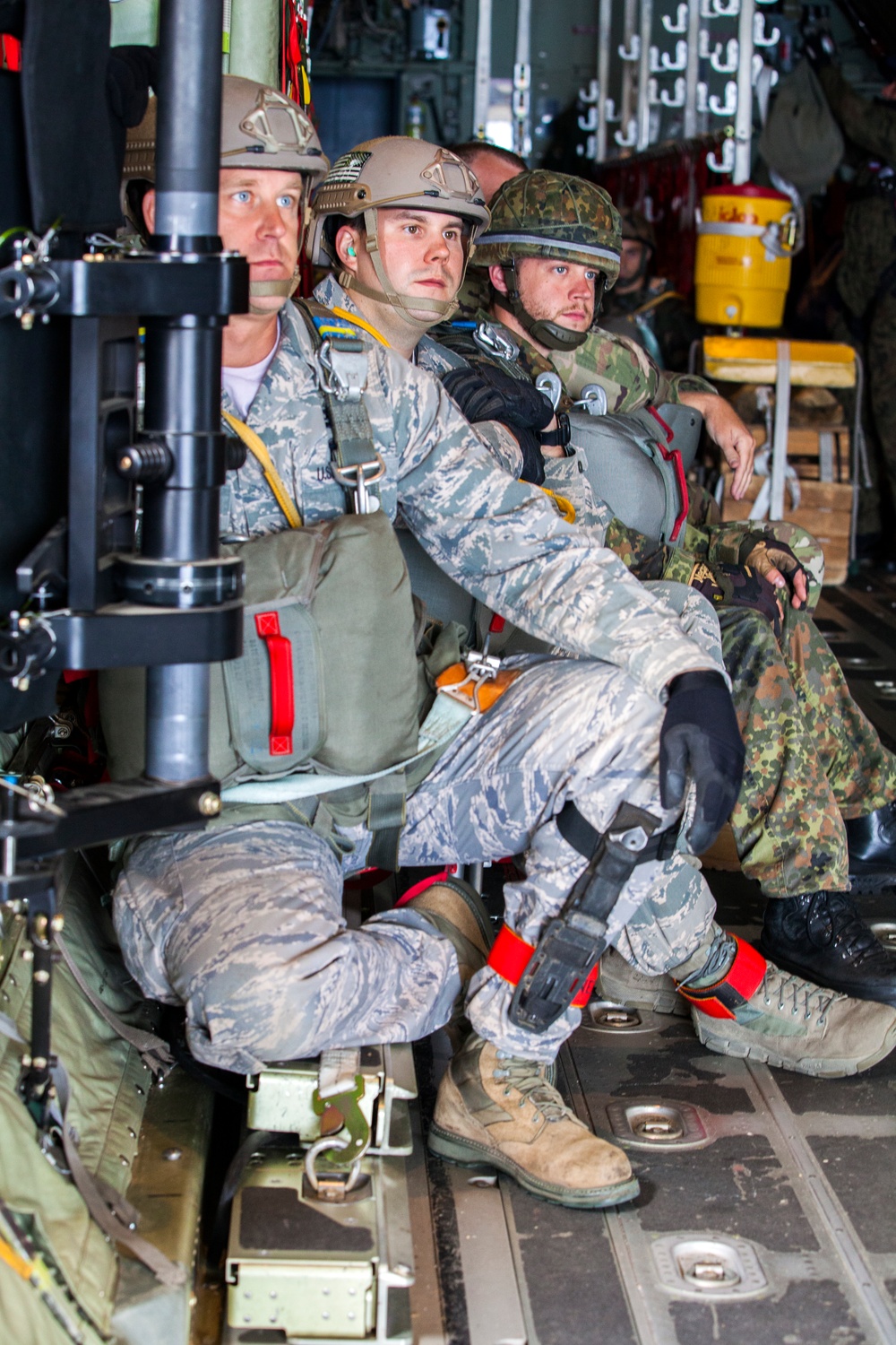 435th CRG's International Jump Week