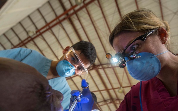 Continuing Promise 2015