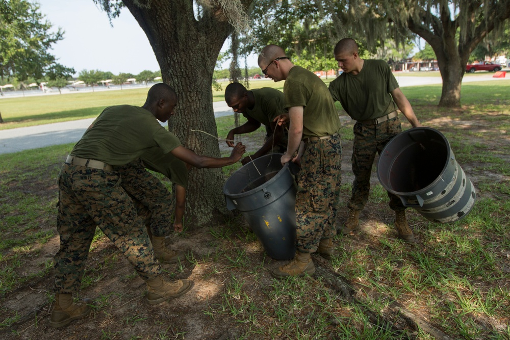 Marine recruits build small unit leadership on Parris Island