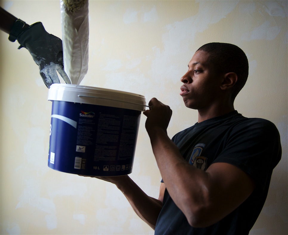US Soldiers pay-it-forward, help renovate Latvian orphanage