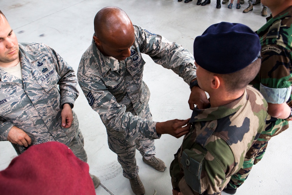 435th CRG's International Jump Week