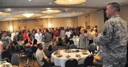 Army Reserve leader tells Soldier’s story during Yellow Ribbon event