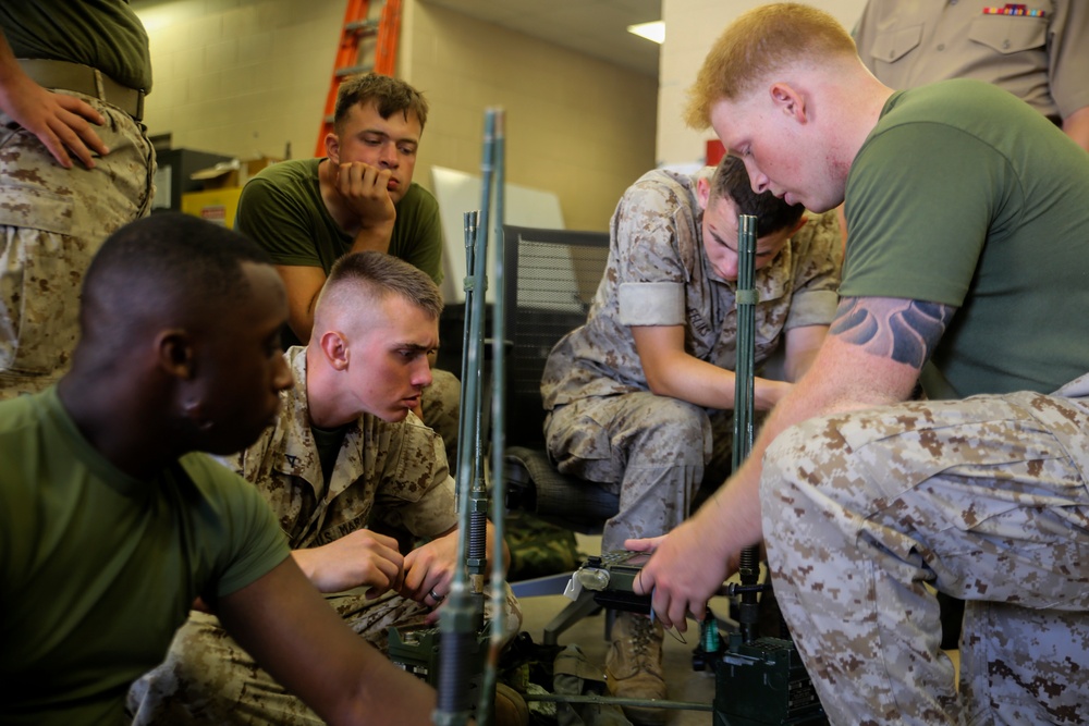 1/8 Marines hone skills during radio operator course
