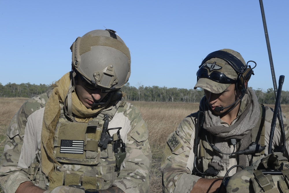 320th STS helps bring in 485 infantrymen