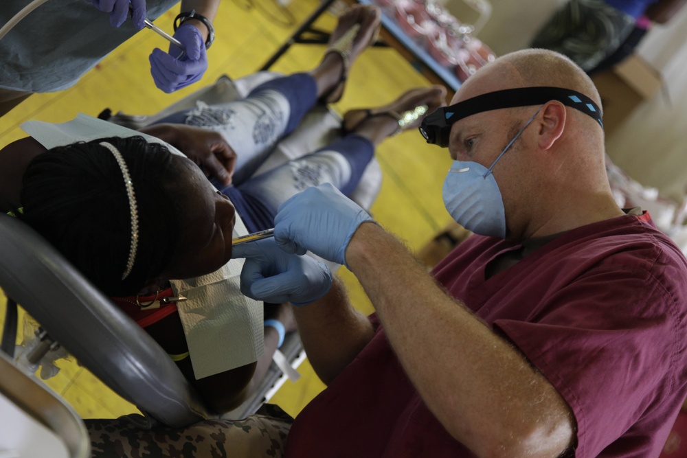 Continuing Promise 2015