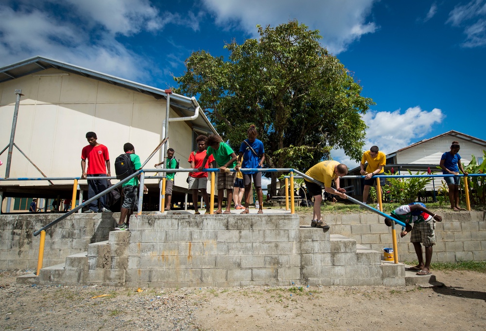 Sailors from the USNS Mercy visit Kopopo Primary School during Pacific Partnership