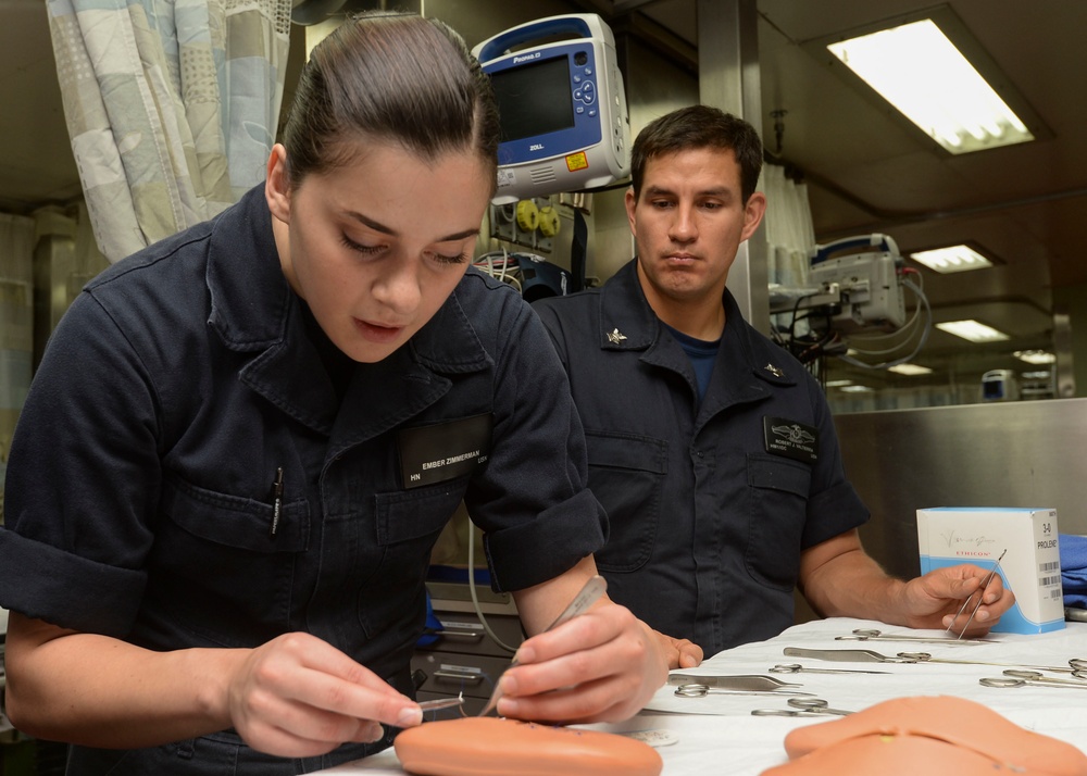Mercy crew conducts suture training during Pacific Partnership 2015.