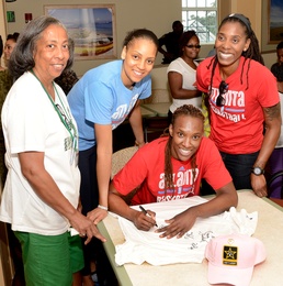 Atlanta Dream visits veterans at Atlanta VA Fort McPherson campus