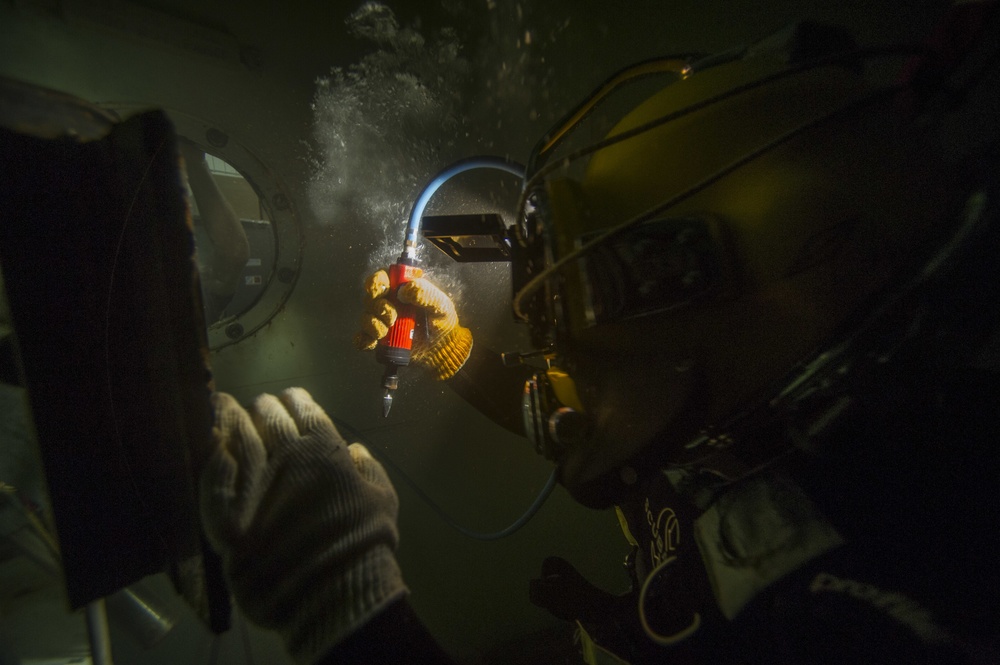 Underwater welding training