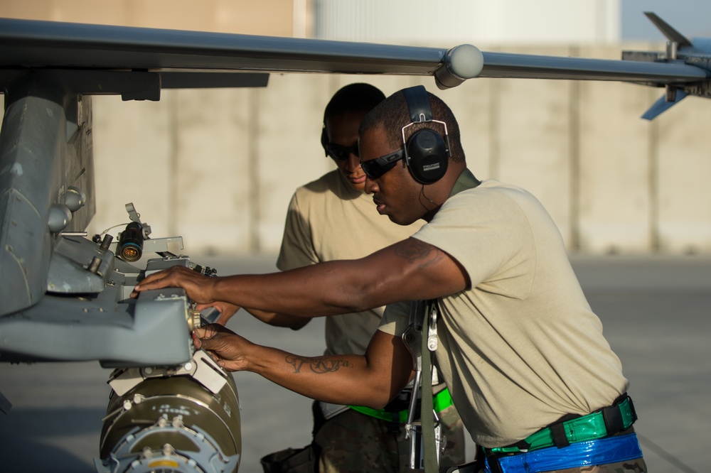 'Viper' weapon loaders on the line