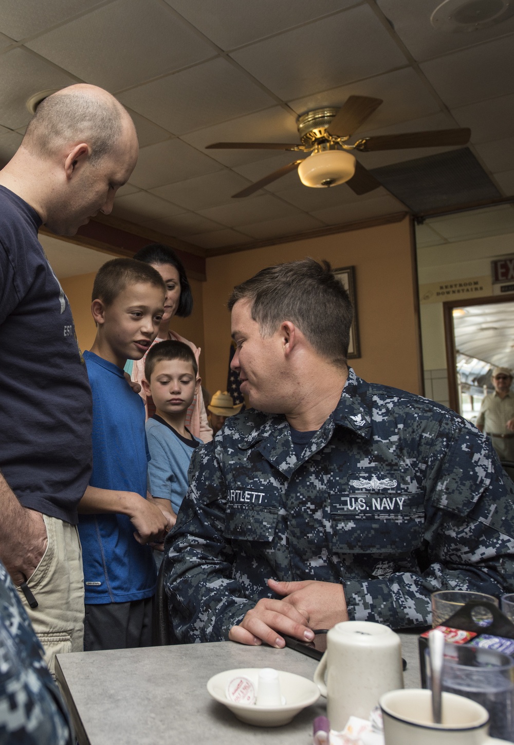 USS Gettysburg Sailors visit ship's namesake