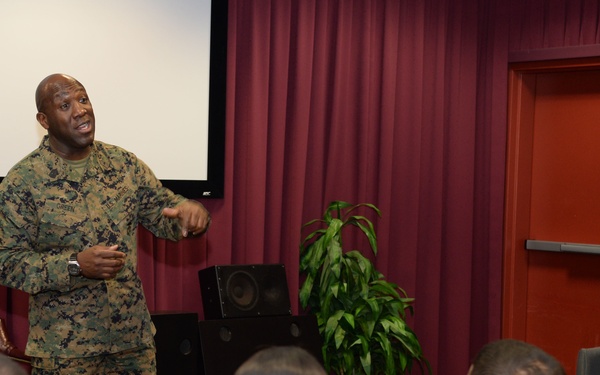 Sgt. Maj. Green visits to NMCSD