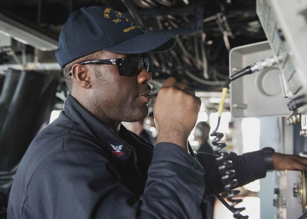 USS Forrest Sherman underway replenishment