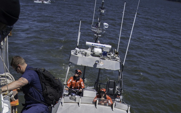 USS Chosin in Portland