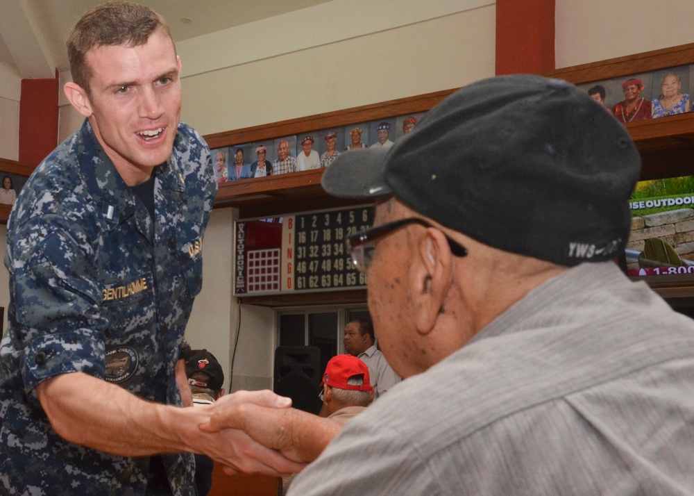 USS Frank Cable visits Saipan
