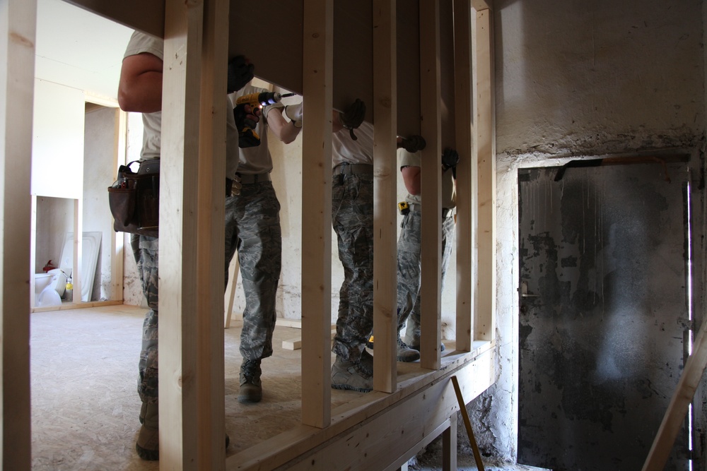 Colorado construction in Slovenia 2015