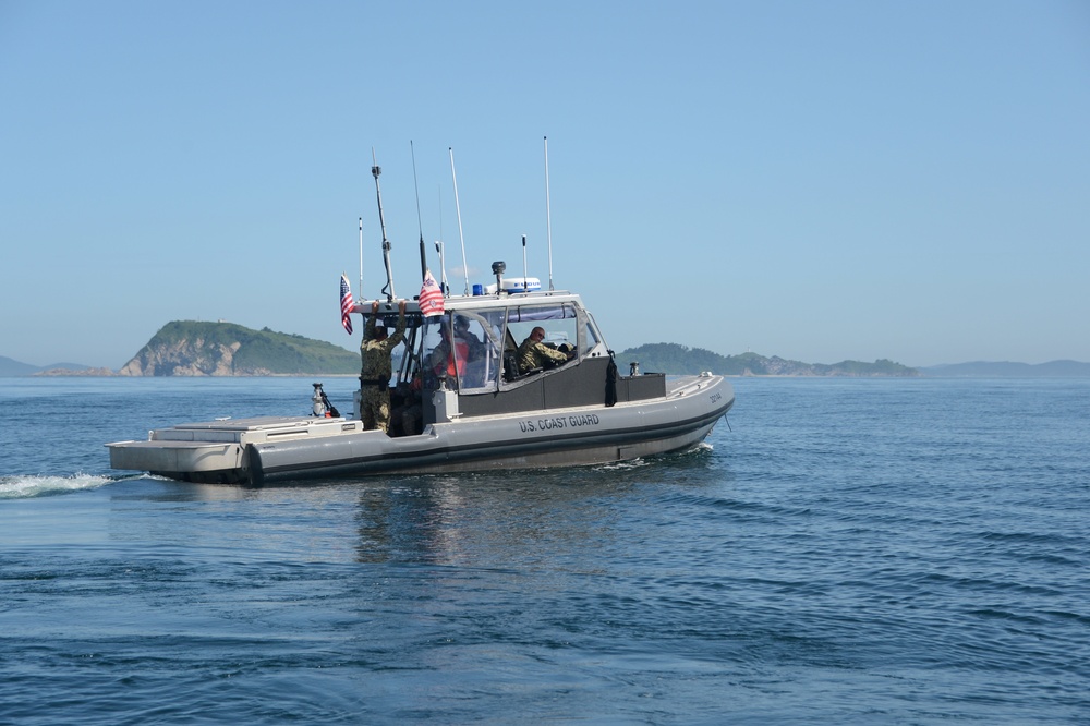 Coast Guard Port Security Unit 309 participates in Exercise CJLOTS 2015