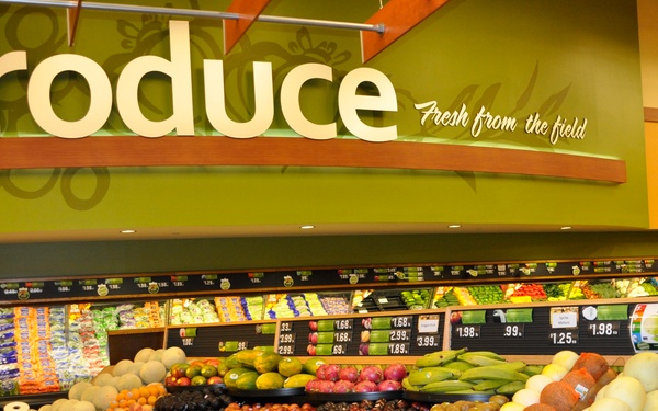 New Fort Rucker commissary opens to waiting patrons