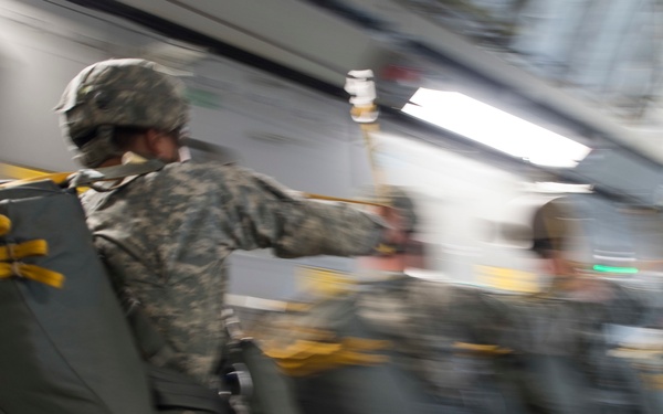 Secretary of defense visits Fort Bragg