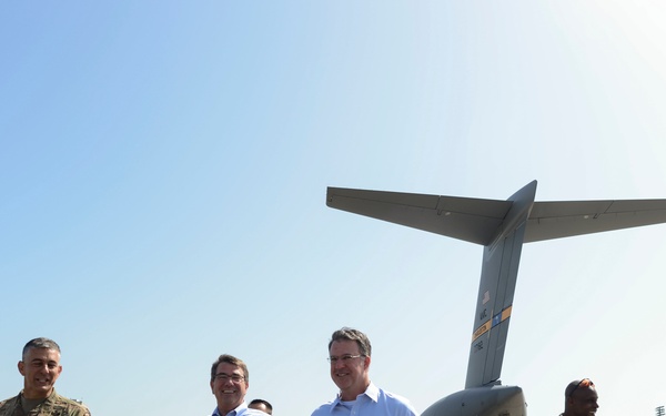 Secretary of defense visits Fort Bragg