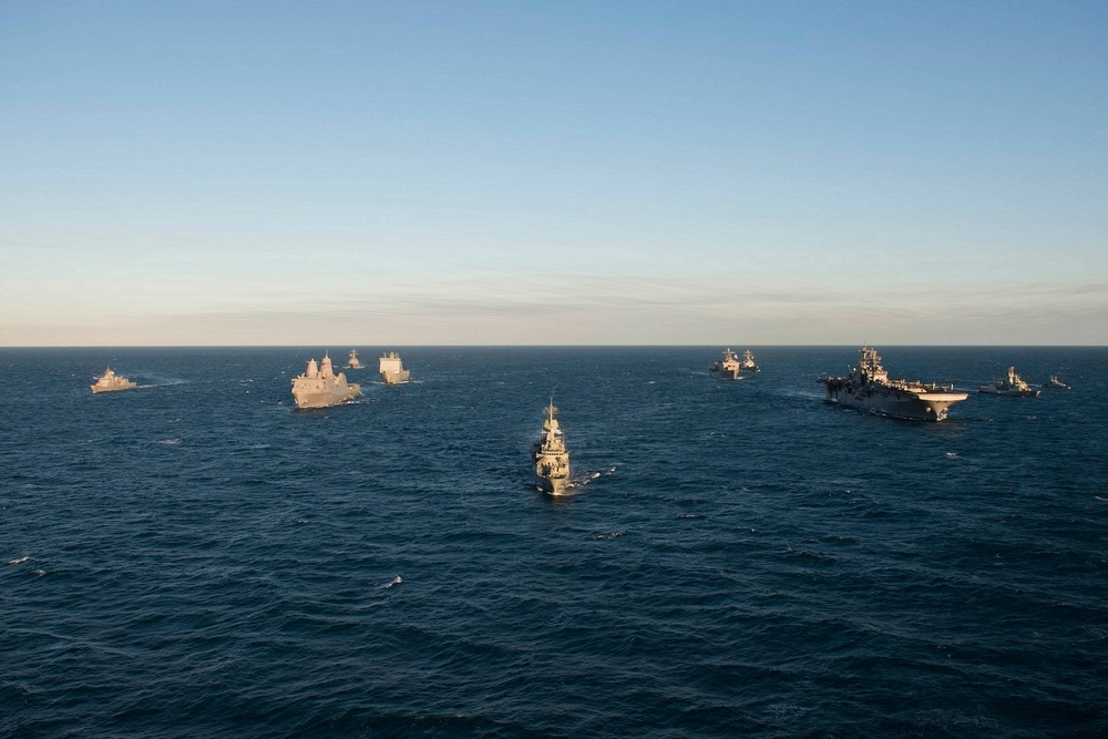 Bonhomme Richard Expeditionary Strike Group formation during Talisman Sabre 2015