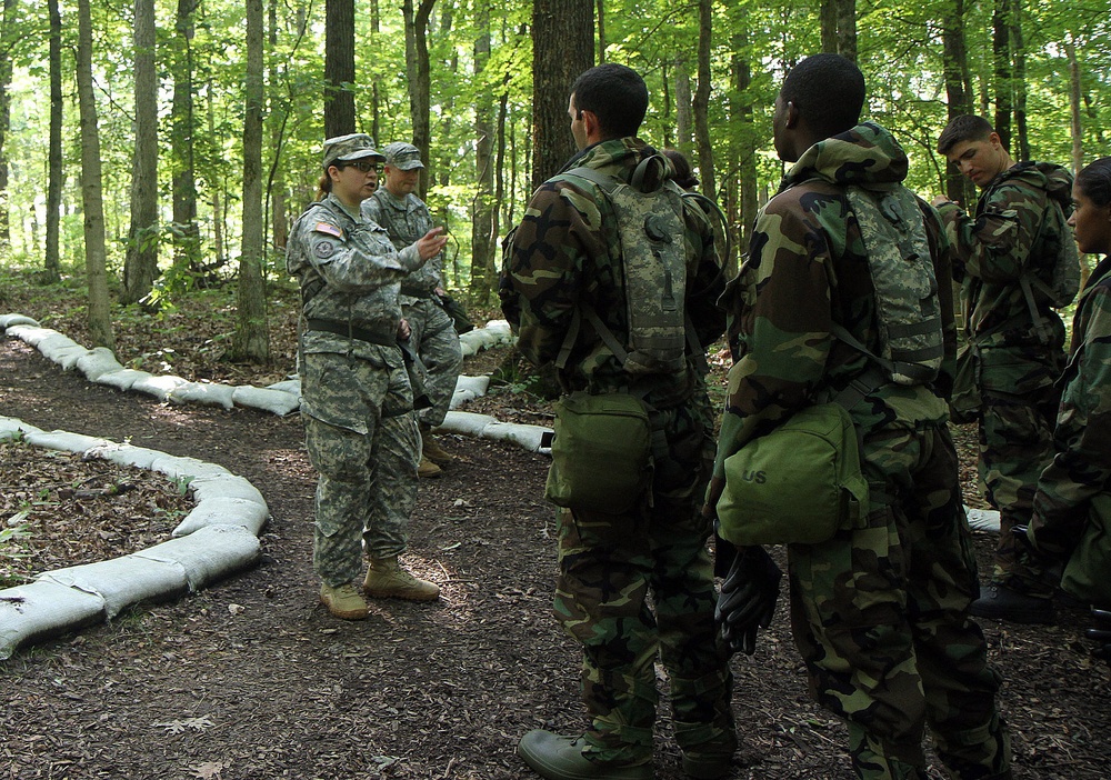 Army cadets learn basics of chemical warfare