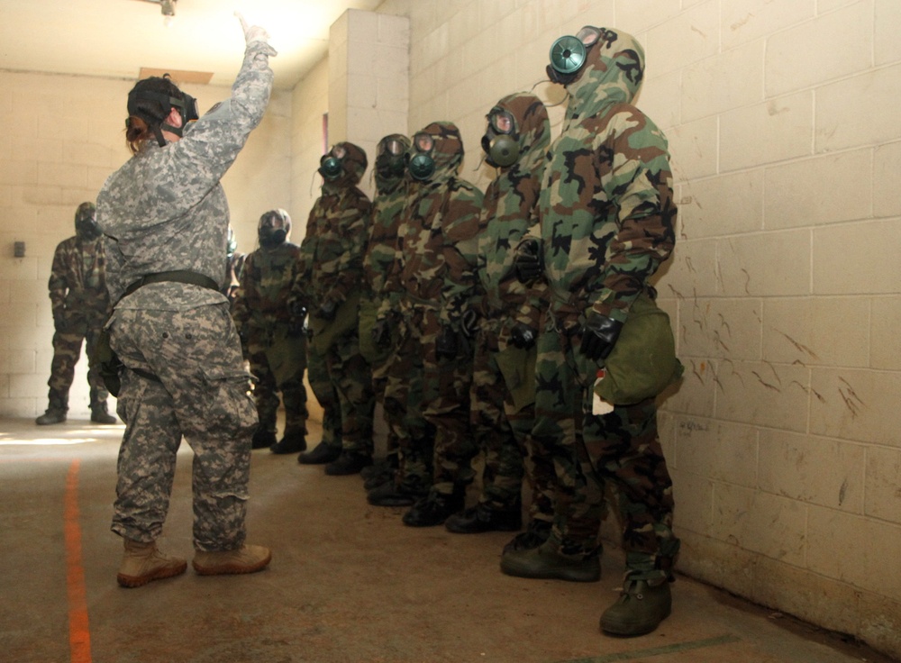 Army cadets learn basics of chemical warfare