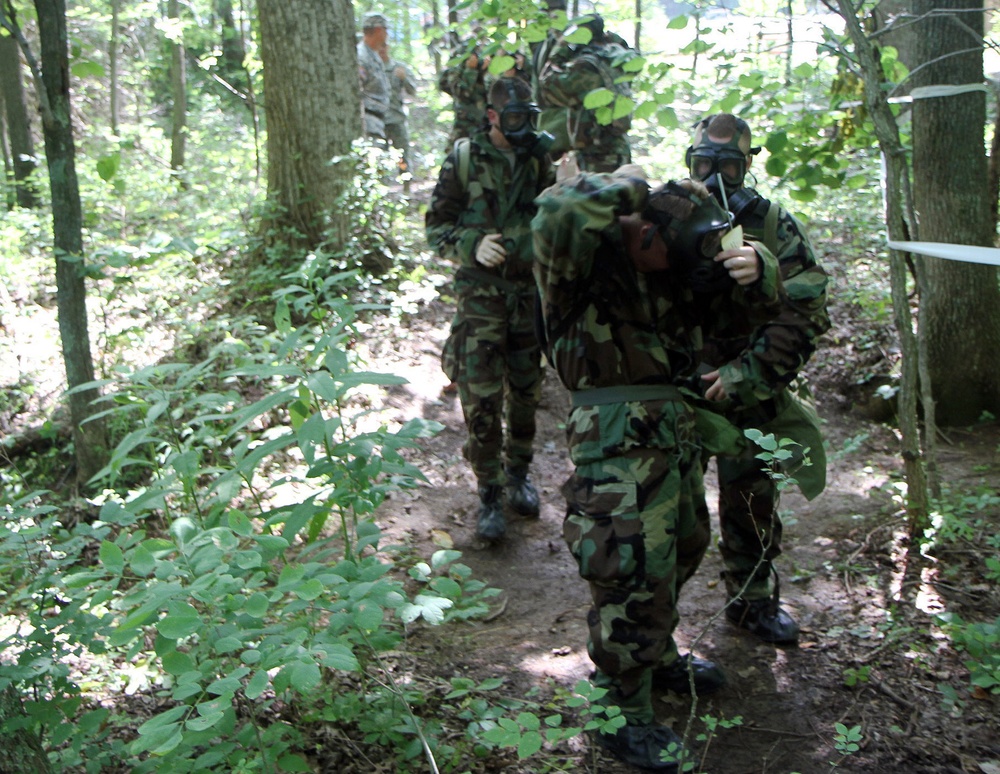 Army cadets learn basics of chemical warfare