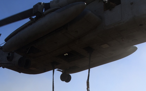 U.S. Marines, Australians conduct artillery fire