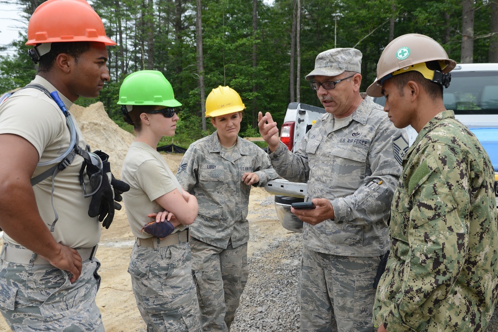 Civil engineers and seabees train together