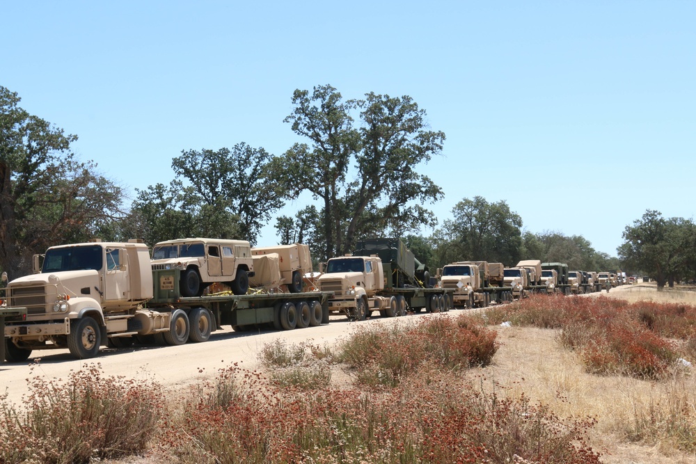 Junior Soldiers take lead in convoy operation