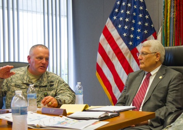 National Commission on the Future of the Army visits Meade to discuss reserve component issues